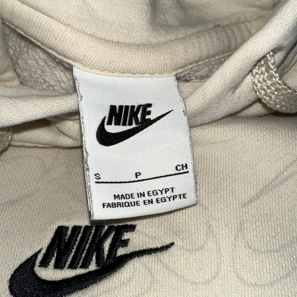 Nike Men's Beige/Tan Hoodie - Picture 3 of 4